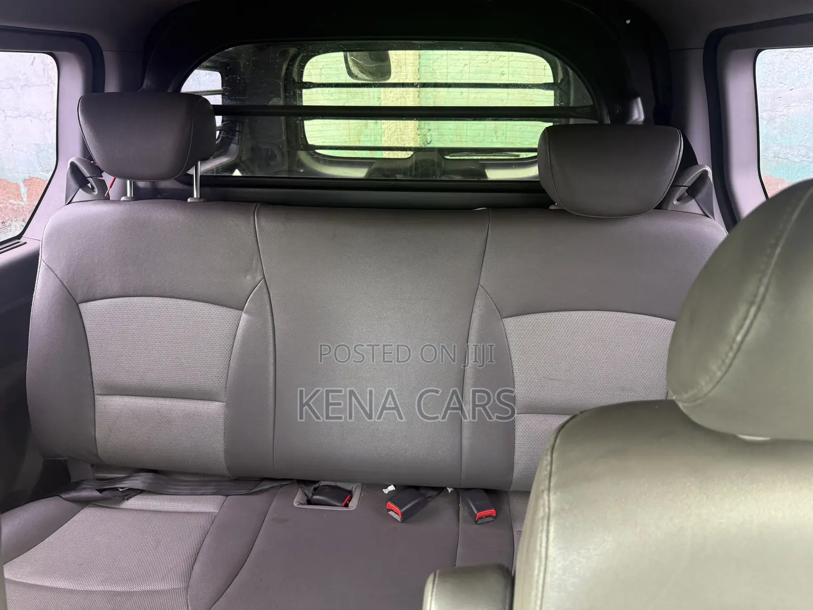 Hyundai H1 2.4 GLS 2011 Gray