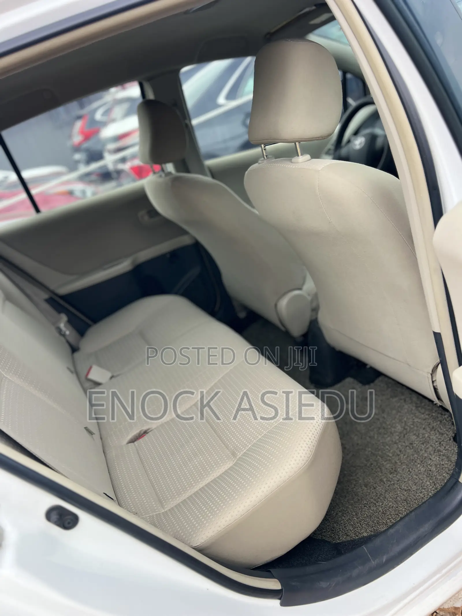 Toyota Yaris L Hatchback 5dr 2013 White
