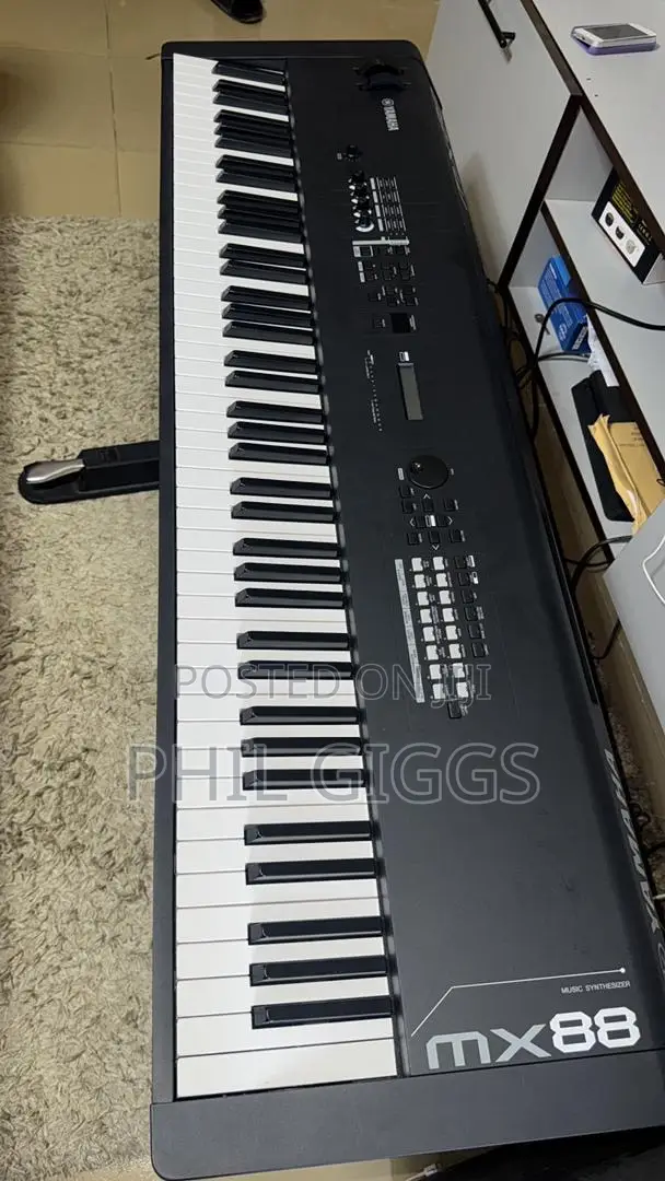 Yamaha Mx88 Keyboard