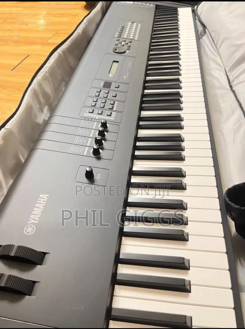Yamaha Mx88 Keyboard