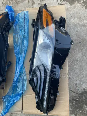 Camry 2018 2019 2020 2021 2022 2023 2024 Led Headlight (Pair)