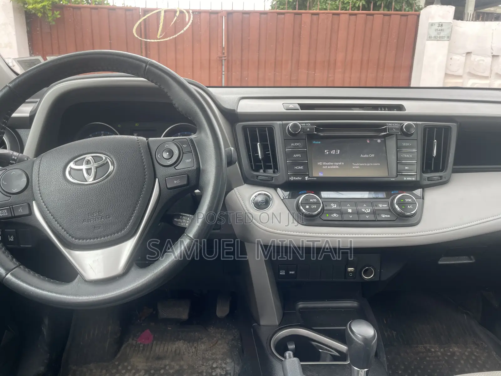 Toyota RAV4 XLE 4dr SUV AWD (2.5L 4cyl 6A) 2018 Black