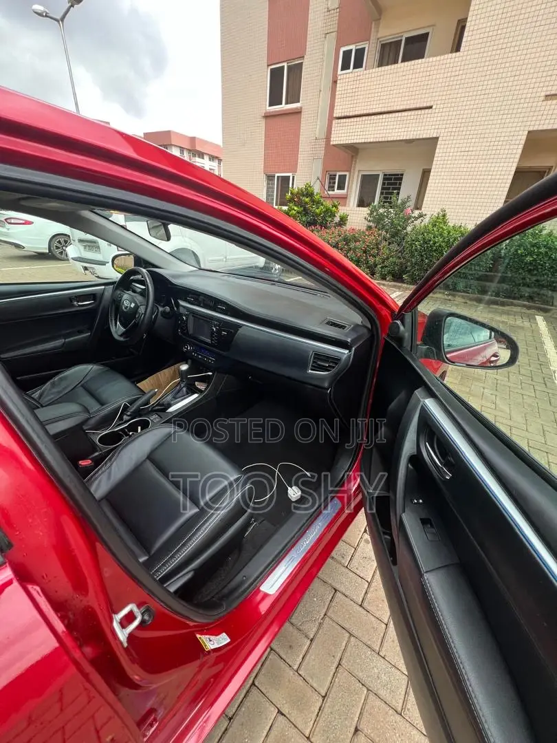 Toyota Corolla S Plus 4dr Sedan (1.8L 4cyl CVT) 2016 Red