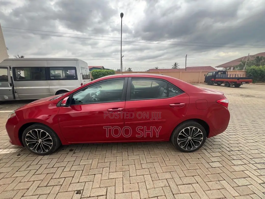 Toyota Corolla S Plus 4dr Sedan (1.8L 4cyl CVT) 2016 Red