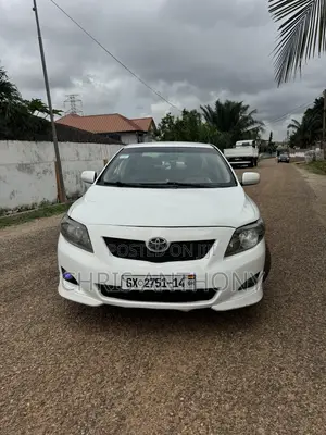 Toyota Corolla 2009 White