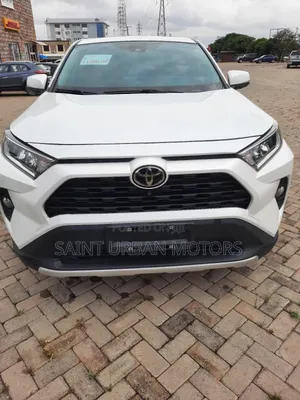Toyota RAV4 2023 White