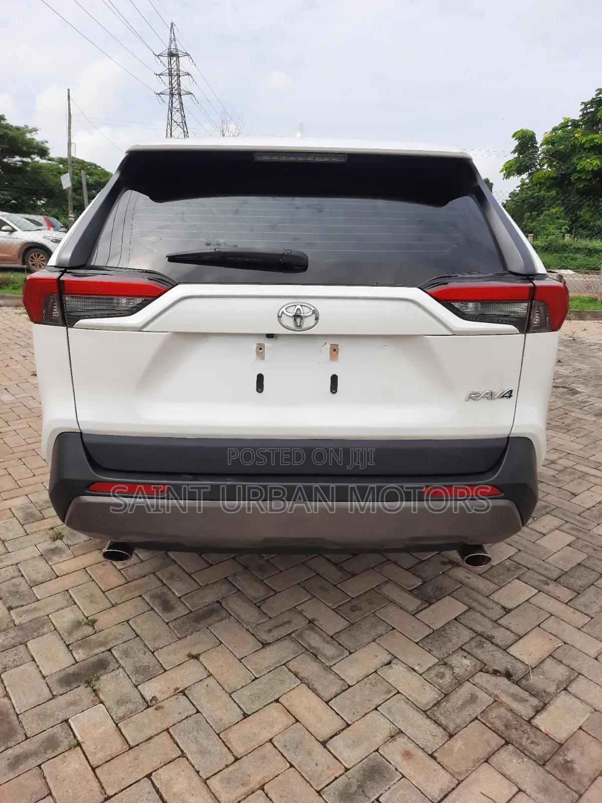 Toyota RAV4 2023 White