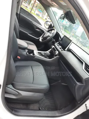 Toyota RAV4 2023 White