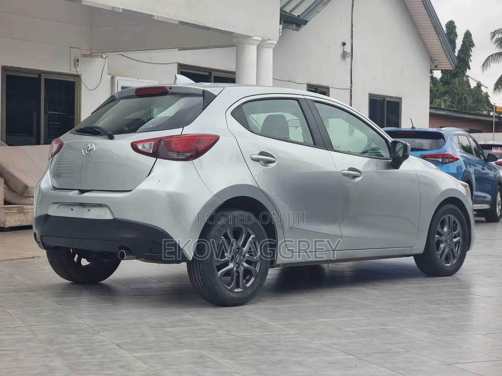 Toyota Yaris 2020 Silver