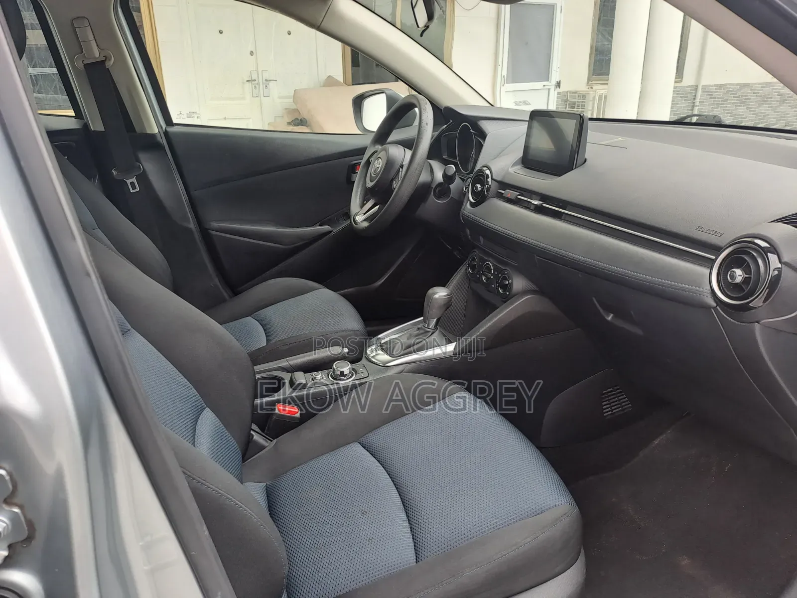 Toyota Yaris 2020 Silver