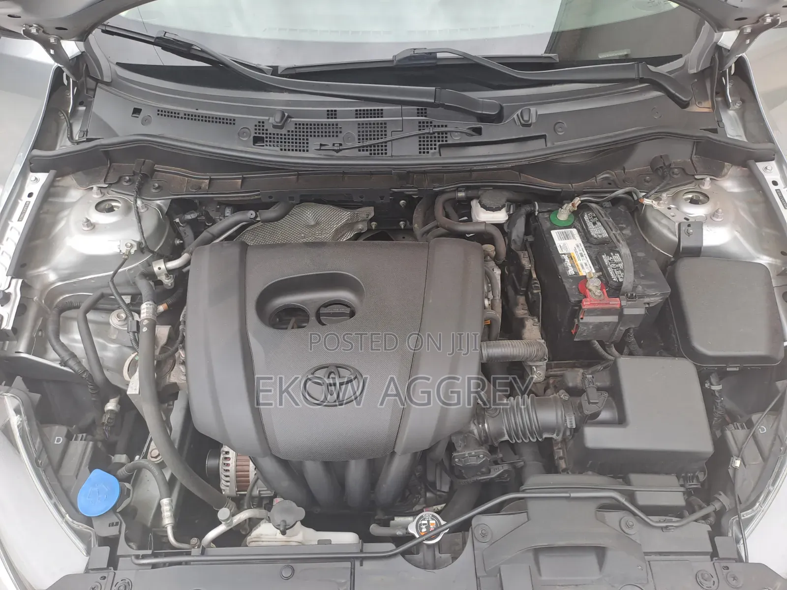 Toyota Yaris 2020 Silver