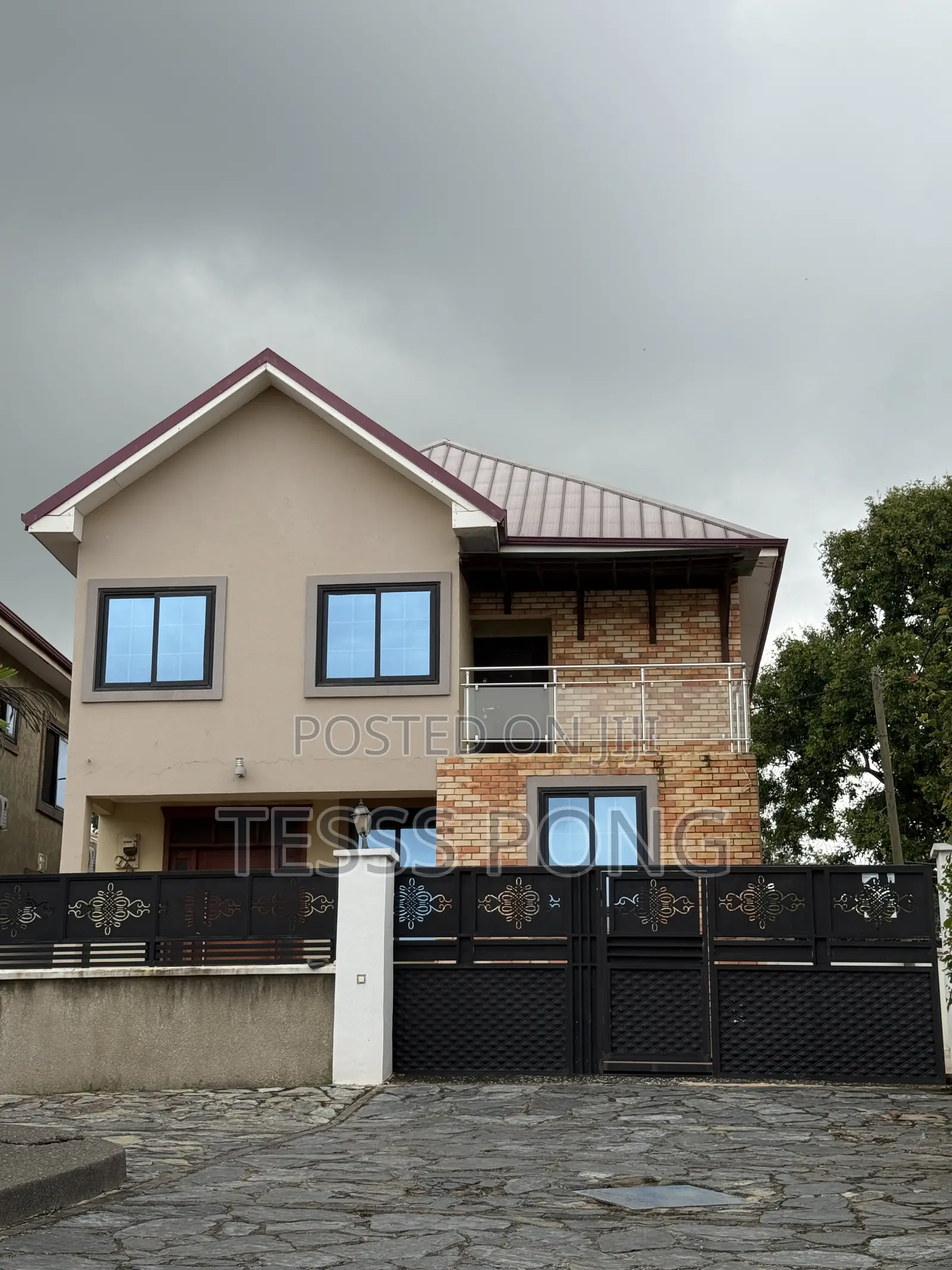 4bdrm House in Tesspong Properties, School Area for sale