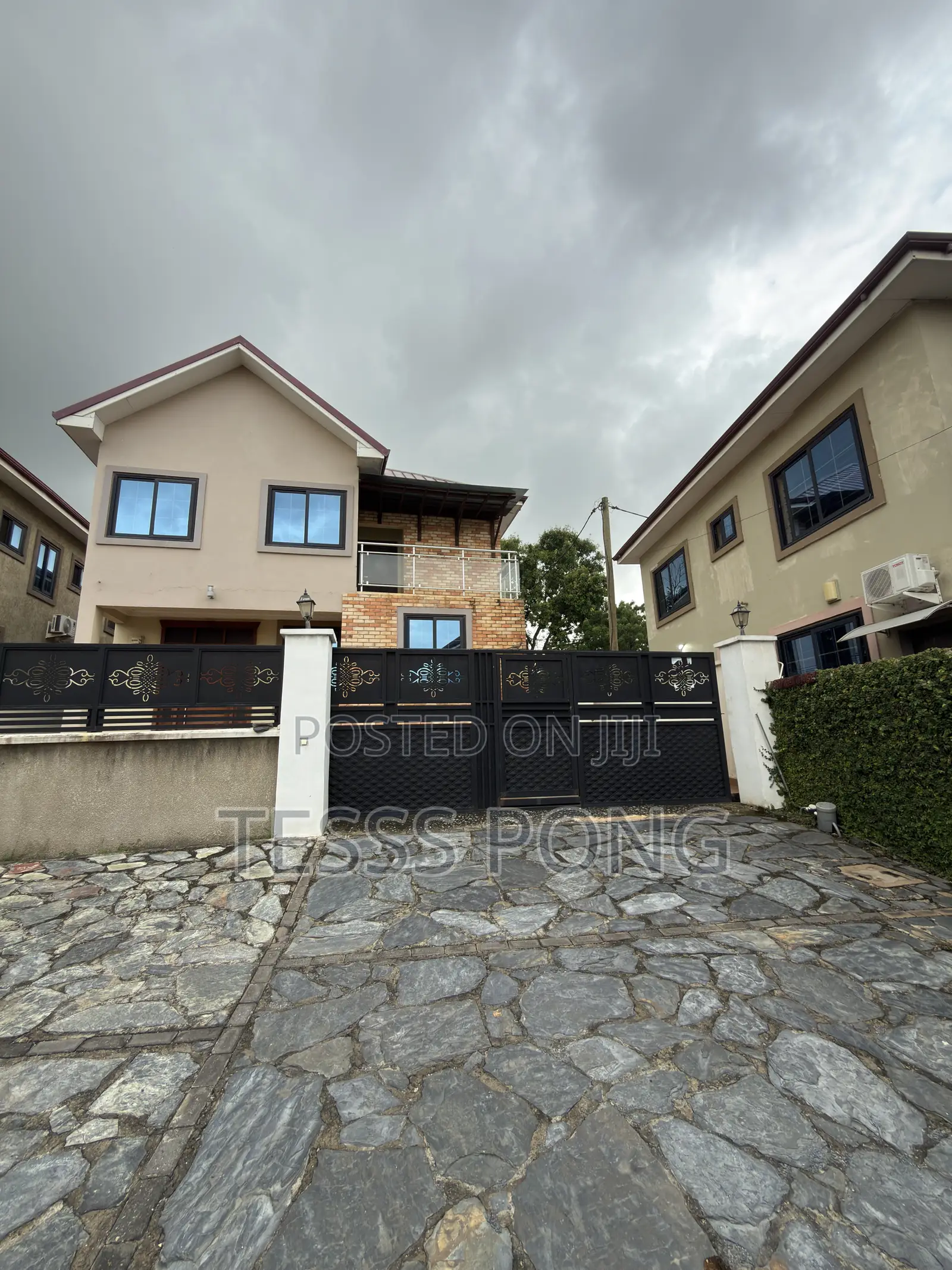 4bdrm House in Tesspong Properties, School Area for sale