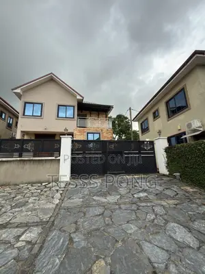4bdrm House in Tesspong Properties, School Area for sale