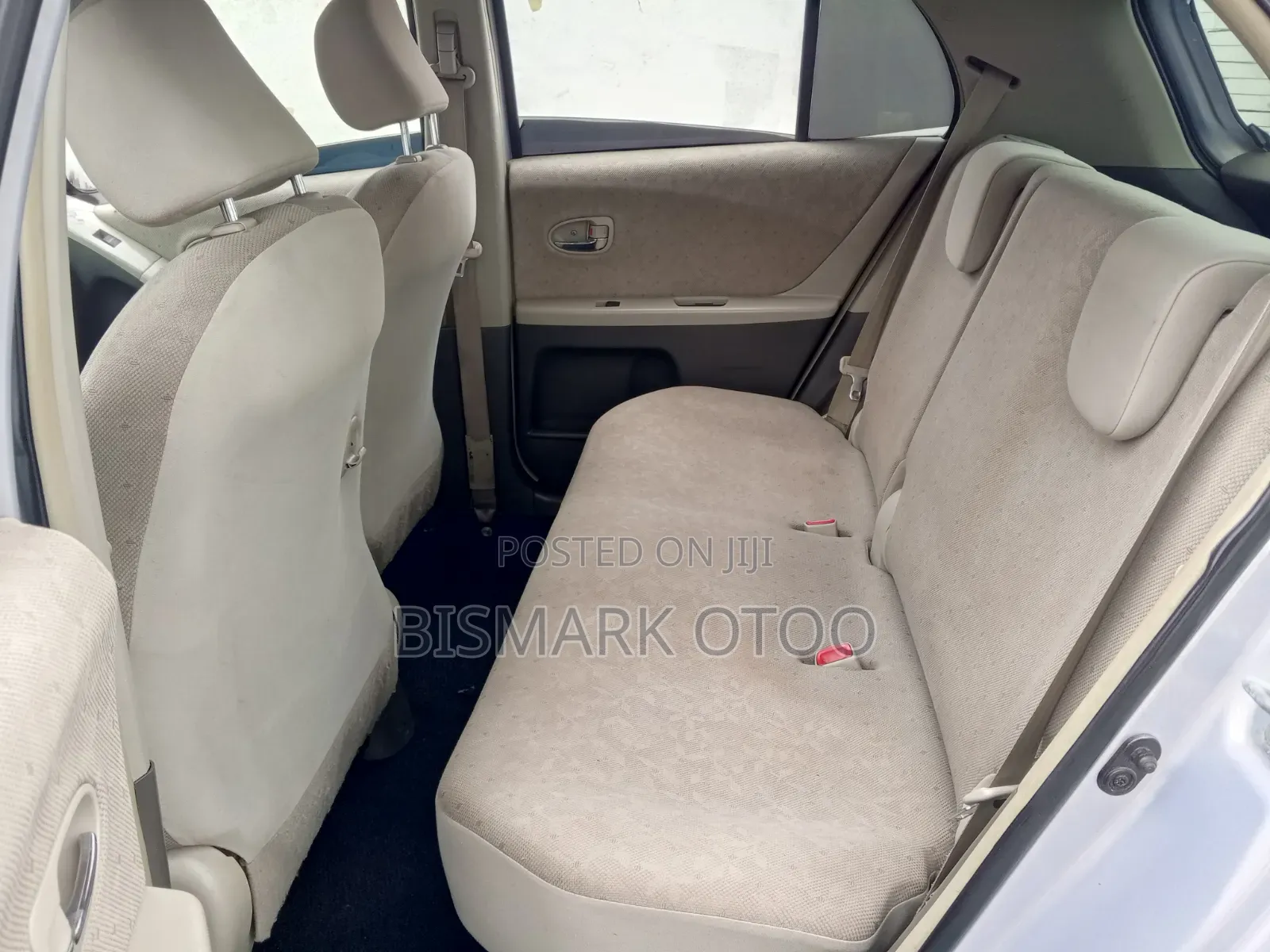 Toyota Vitz 2010 Blue