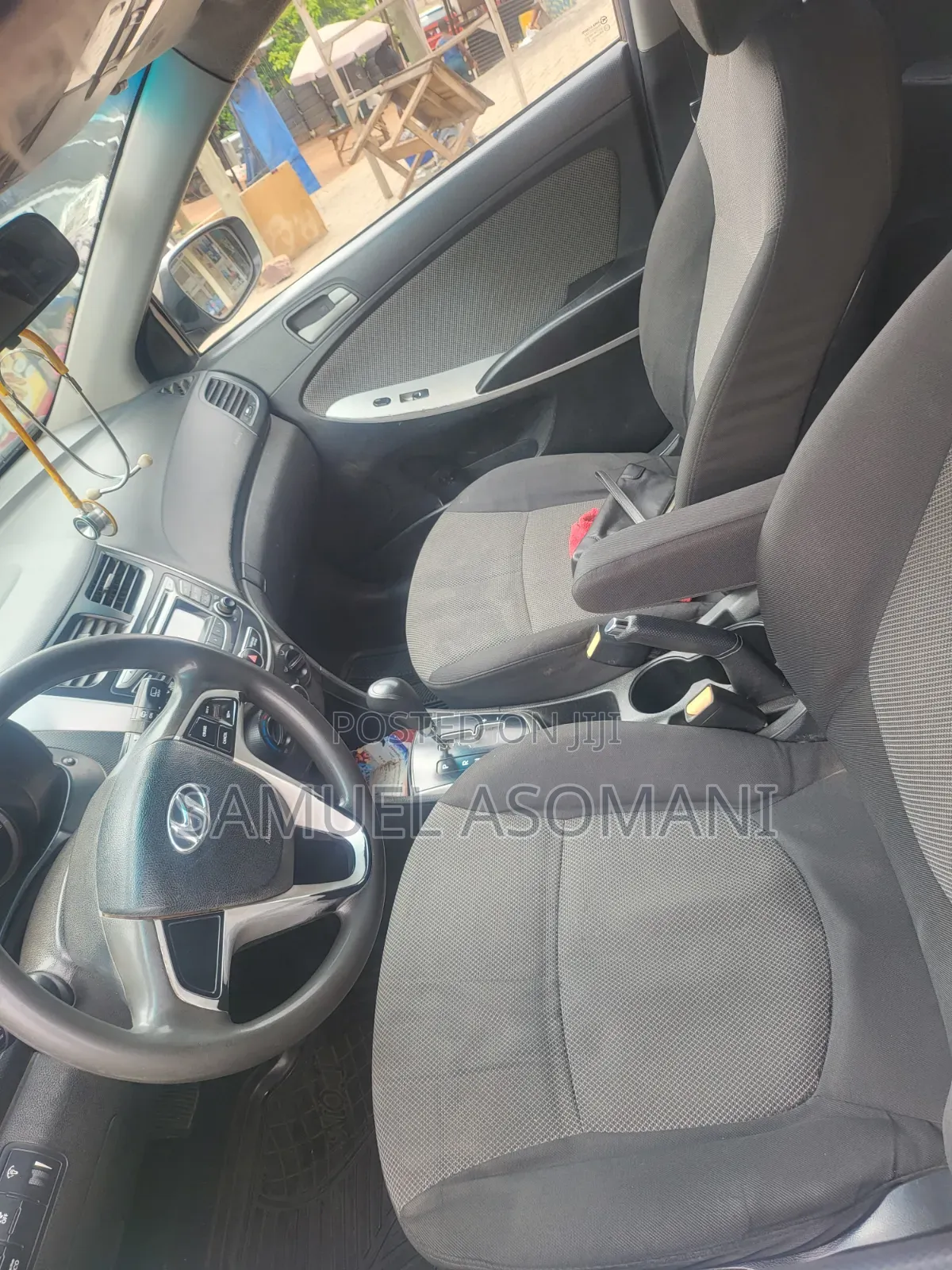 Hyundai Accent 2015 Silver