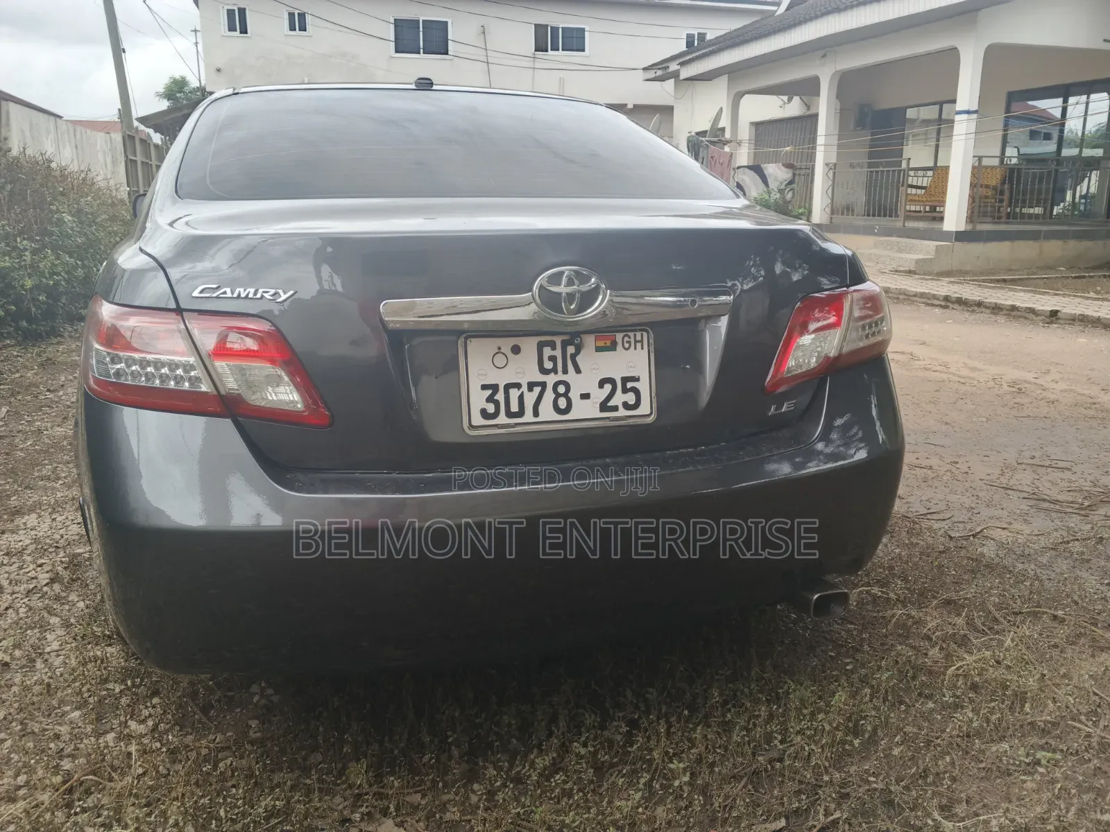 Toyota Camry LE 4dr Sedan (2.5L 4cyl 6AM) 2010 Gray