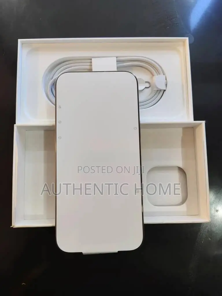New Apple iPhone 16 Pro Max 1 TB Gold