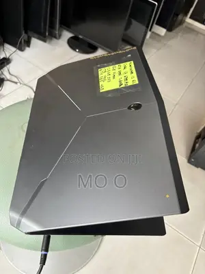 Laptop Alienware 15 R2 16GB Intel Core i7 HDD+SSD 128GB