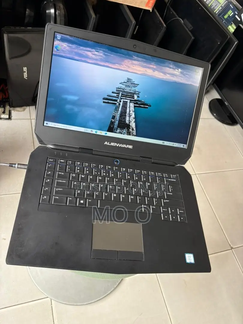 Laptop Alienware 15 R2 16GB Intel Core i7 HDD+SSD 128GB