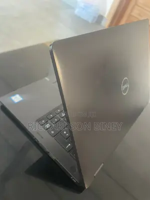 Laptop Dell Latitude 5300 16GB Intel Core i5 SSD 256GB