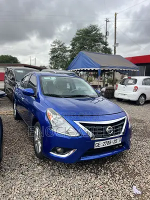 Nissan Versa 2017 Blue