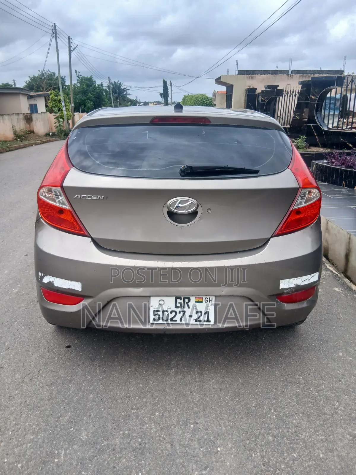 Hyundai Accent 2015 Brown
