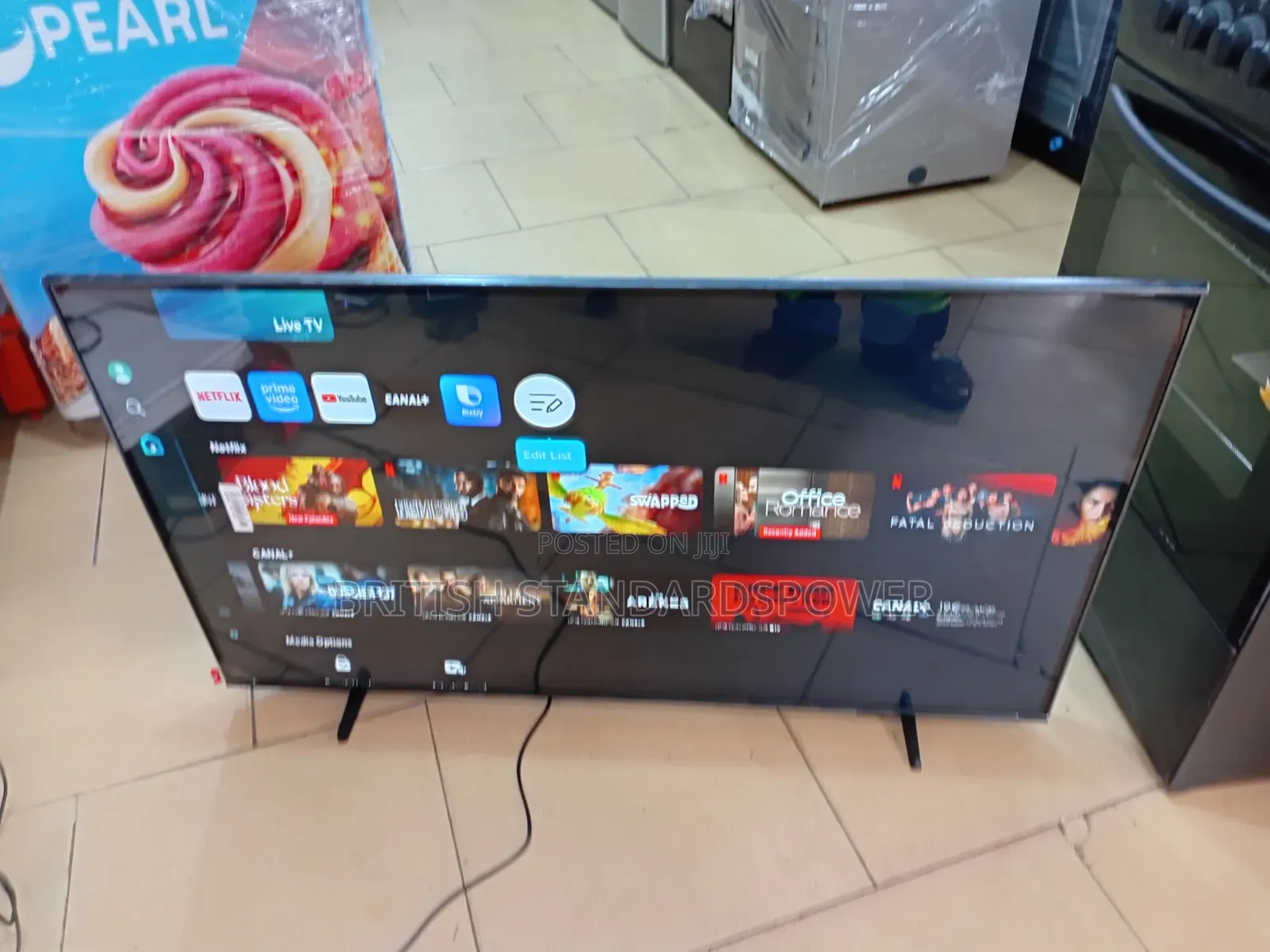 Elevate Your Home Enment With the Samsung 43" Full Hd Display. 43inch
