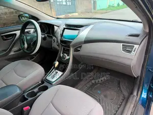 Hyundai Elantra 2013 Blue