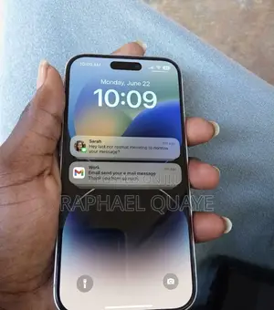 Apple iPhone 15 128 GB Green