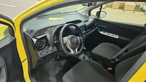 Toyota Vitz 2015 Yellow