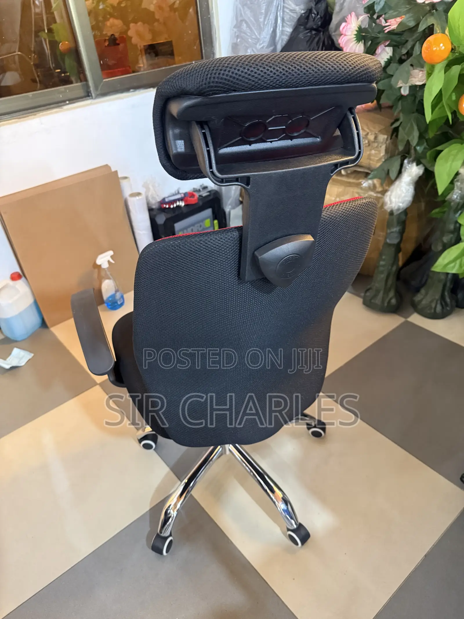 Headrest Swivel Office Chair