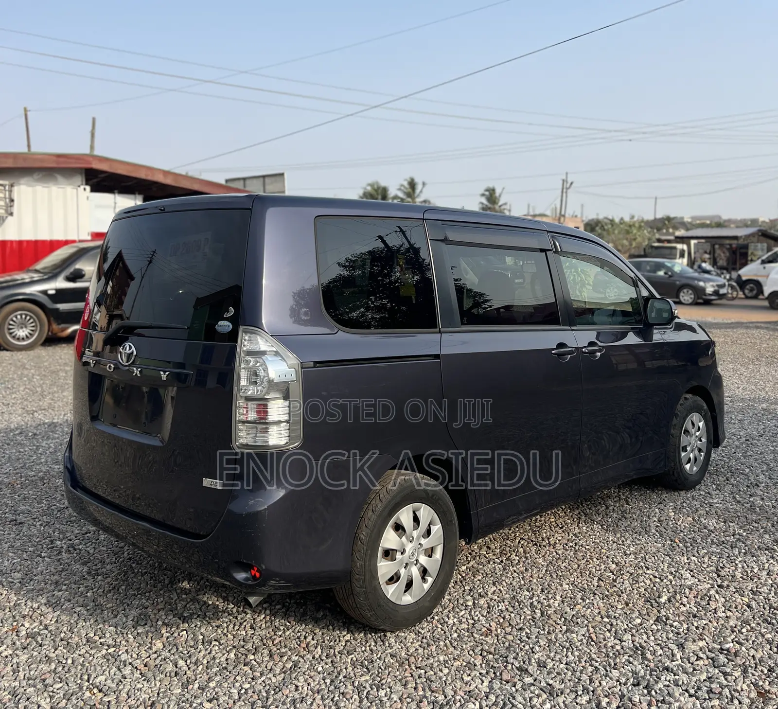 Toyota Voxy 2012 Gray