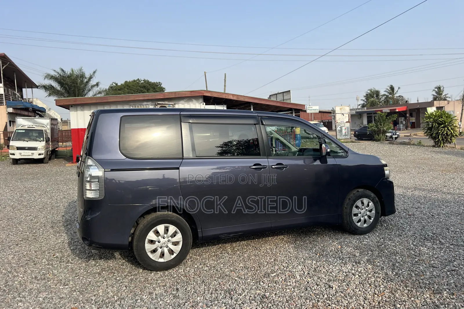 Toyota Voxy 2012 Gray