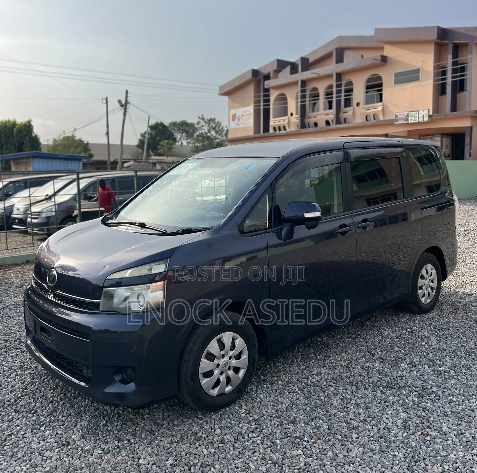Toyota Voxy 2012 Gray
