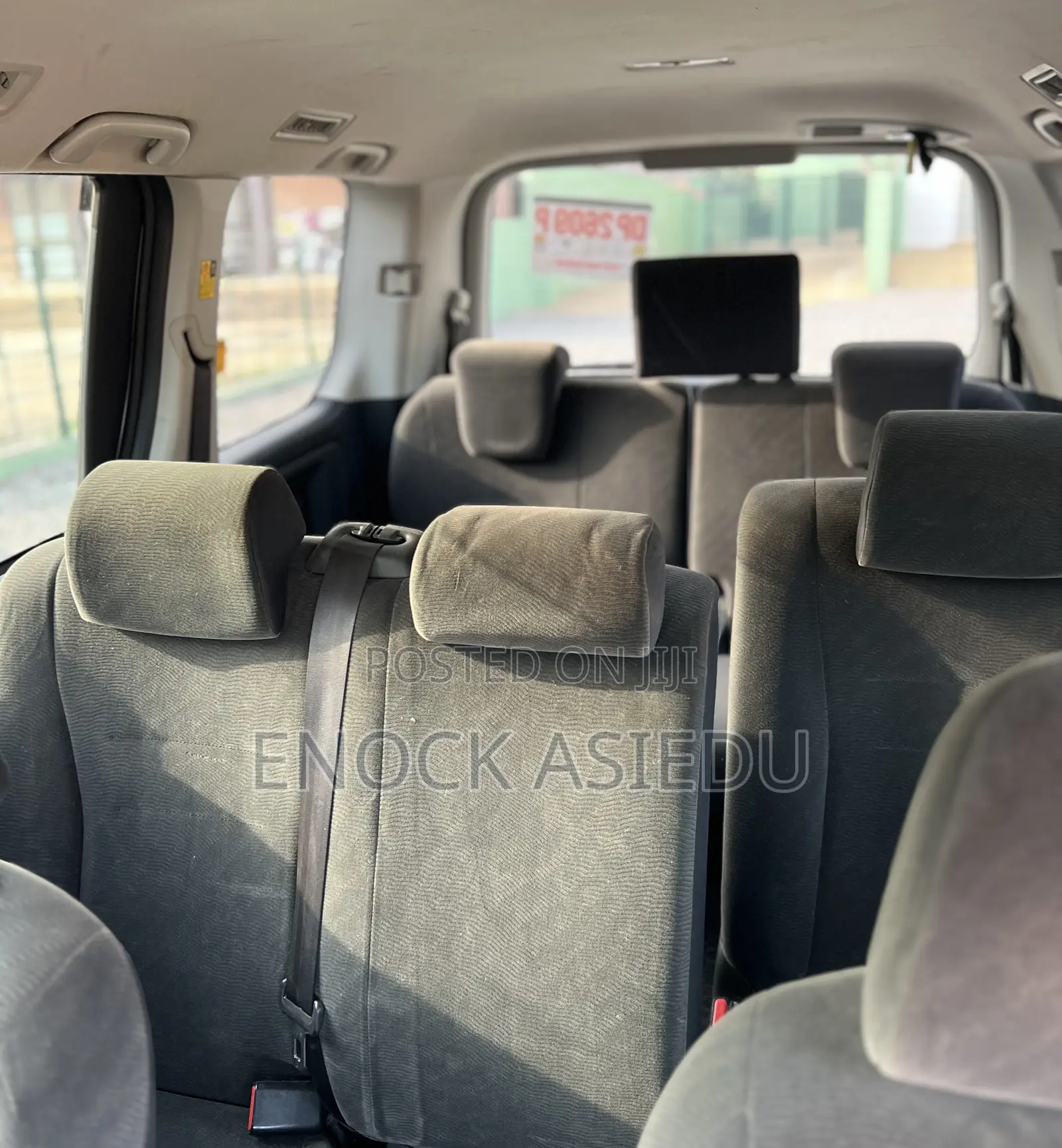 Toyota Voxy 2012 Gray
