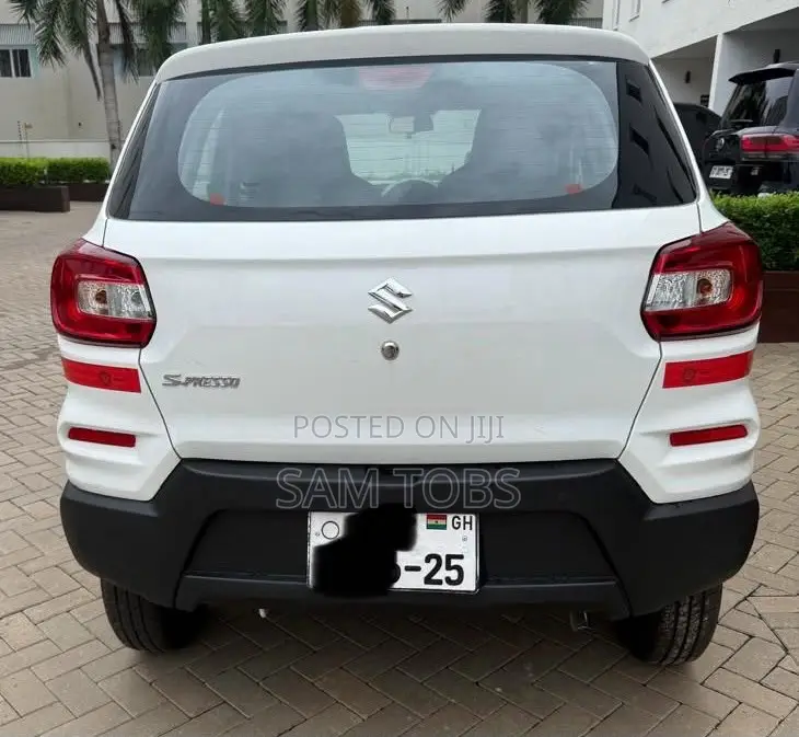 Suzuki S-Presso 2025 White