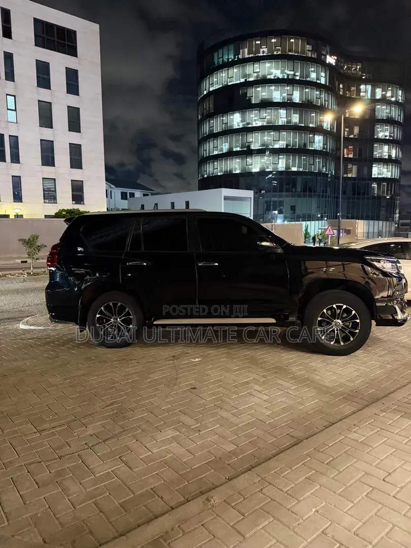 Toyota Land Cruiser Prado 2.7 2020 Black