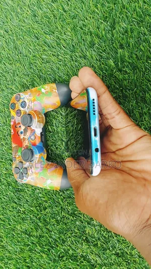 Tecno Camon 18i 128 GB Blue
