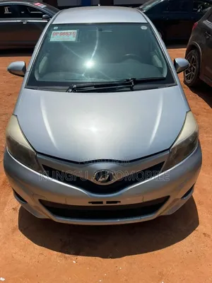 Toyota Vitz 2012 Gray