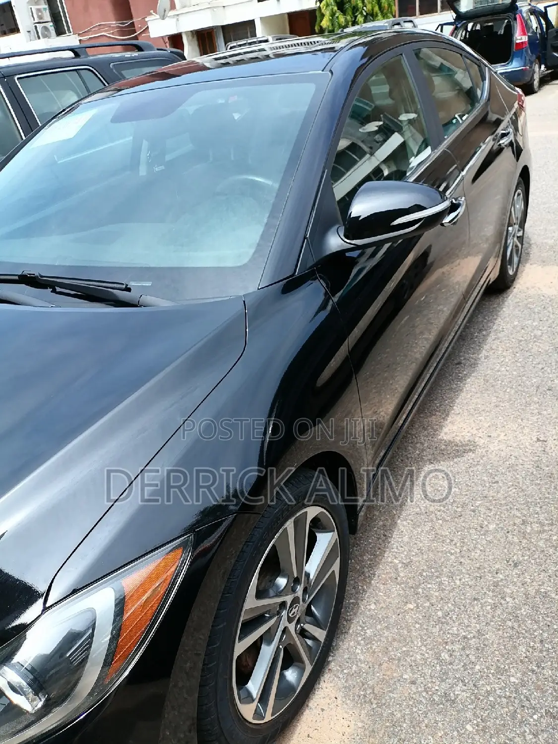 Hyundai Elantra Limited Sedan FWD (2.0L 4cyl 6A) 2017 Black