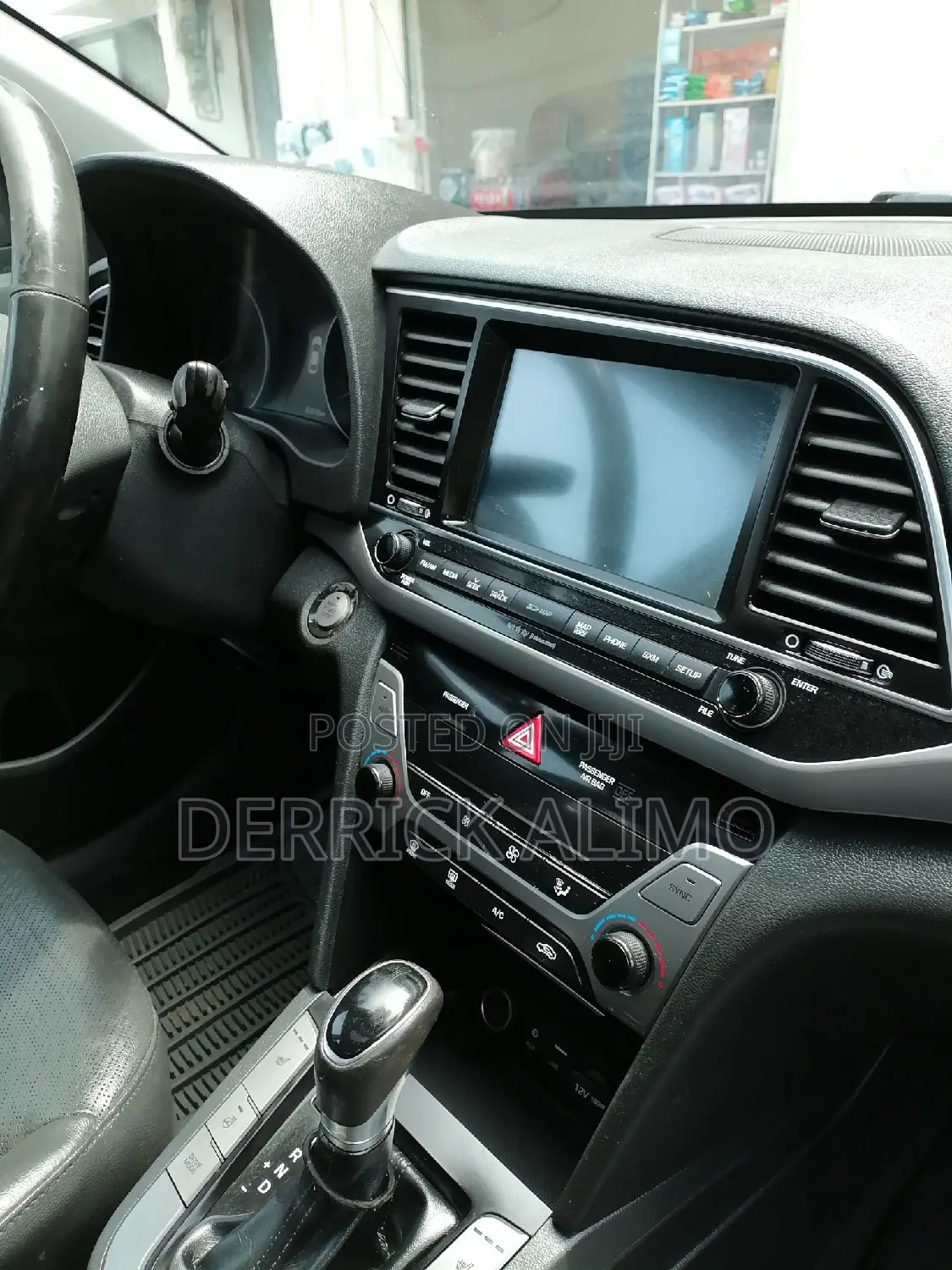 Hyundai Elantra Limited Sedan FWD (2.0L 4cyl 6A) 2017 Black