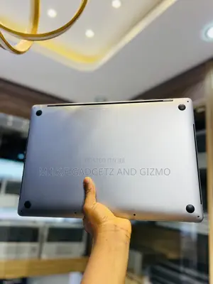 Laptop Apple MacBook Pro 2019 64GB Intel Core i9 SSD 1T