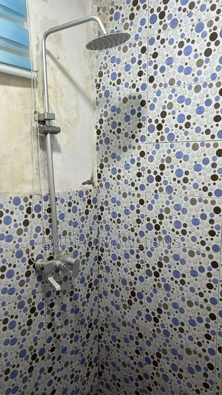 1bdrm Apartment in Aplaku, Ga South Municipal for rent