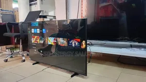 Transform Your Living Room With Samsung 43" Tv