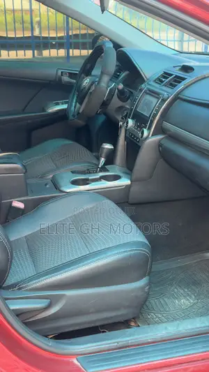 Toyota Camry 2014 Red