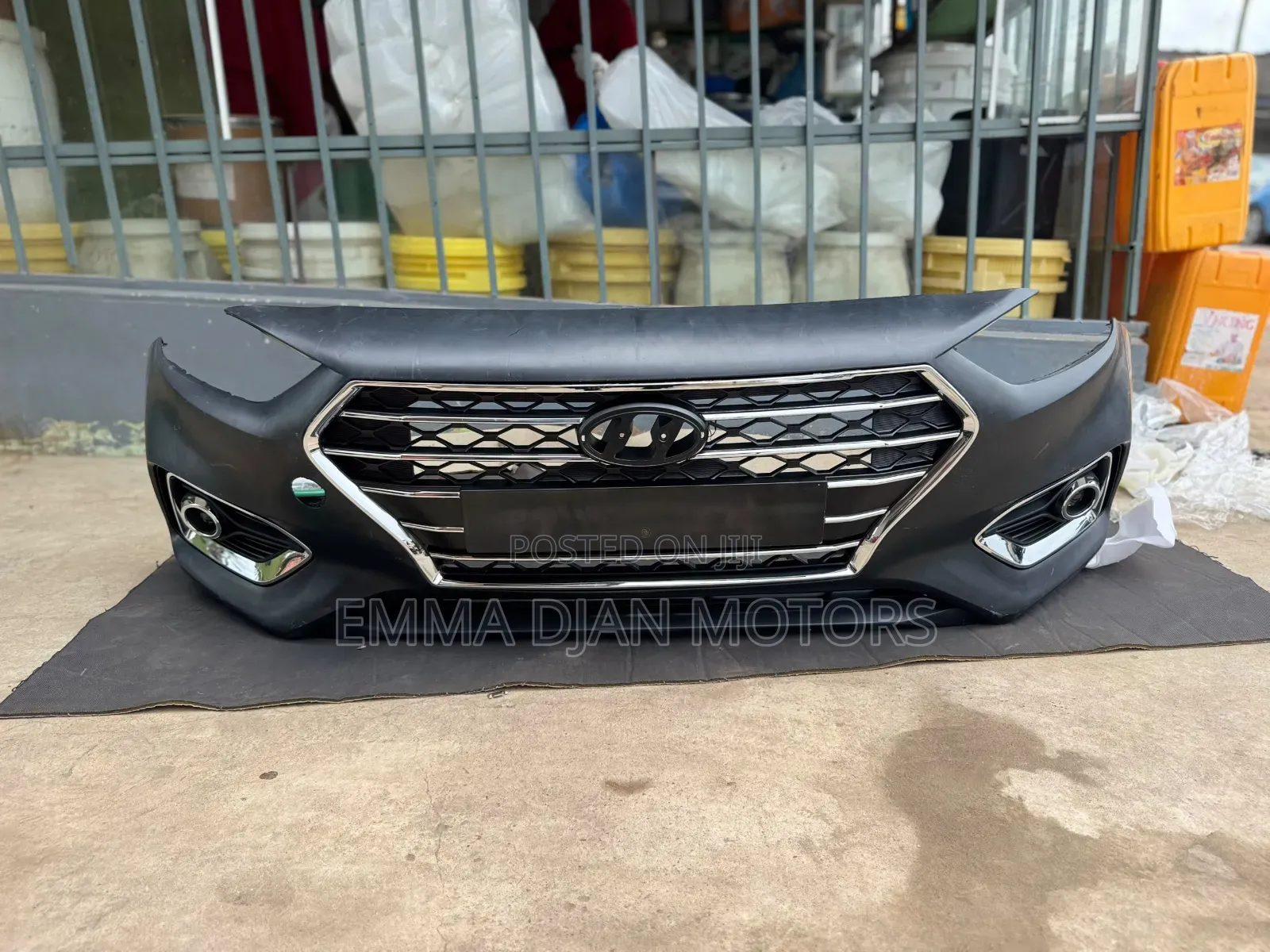 Accent 17 Complete Front Bumper