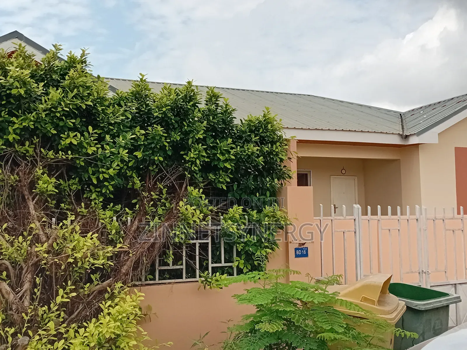 2bdrm House in Community 25 for rent