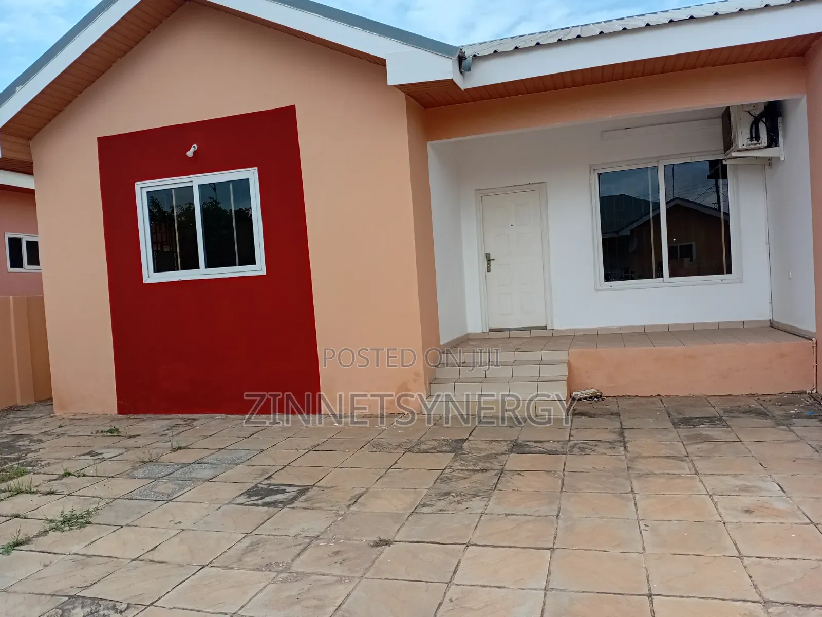 2bdrm House in Community 25 for rent