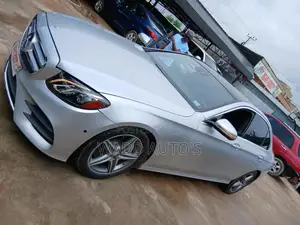 Mercedes-Benz E300 2018 Silver